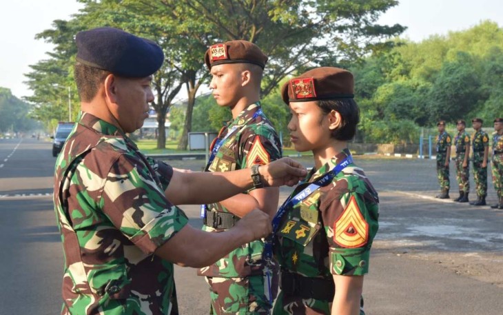 Wakil Gubernur AAL Laksamana Pertama TNI Dato' Rusman SN saat membuka latihan kepemimpinan 