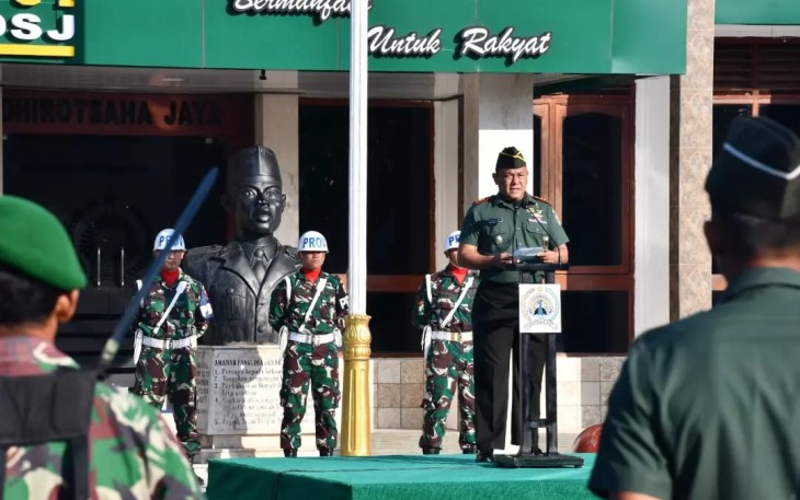 Dandenhubrem 081/DSJ Bacakan Amanat Kasad 
