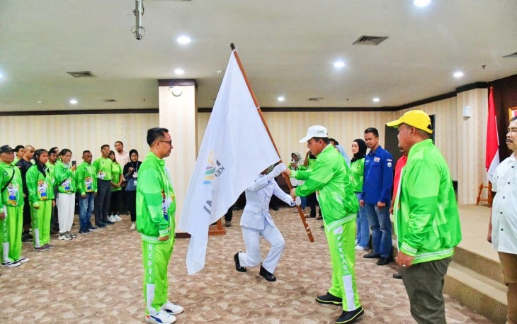 Gubernur Ansar Lepas Peserta Fornas VII 2023 ke Bandung 