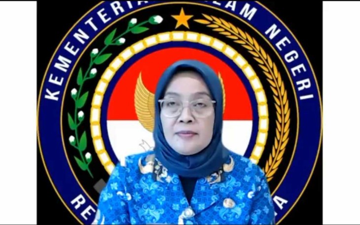 Sekertaris Ditjen Bangda Sri Purwaningsih 