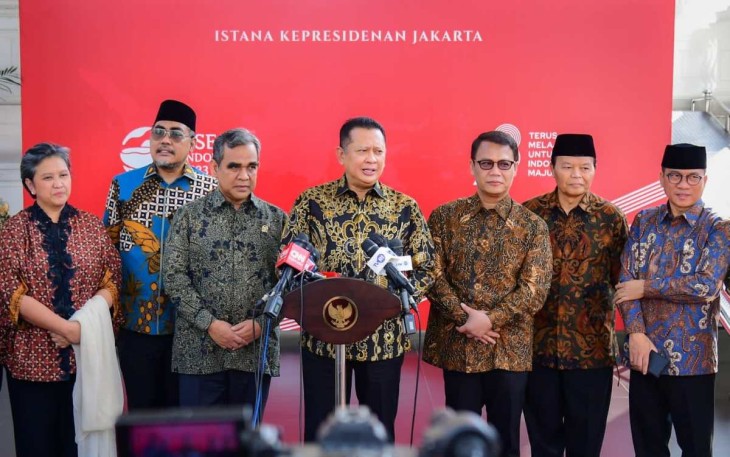 Bambang Soesatyo Ketua MPR RI saat memberikan keterangan pers di Jakarta, Rabu (9/8)