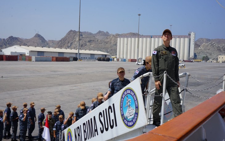 ROK NAVY kunjungi KRI Bima Suci