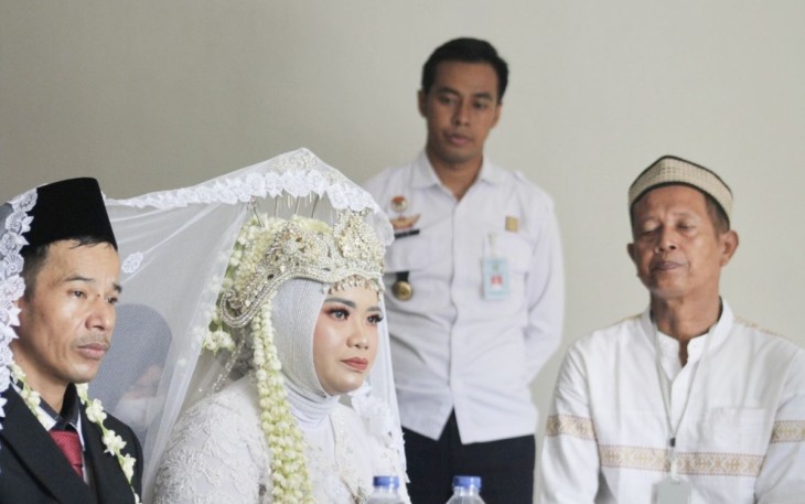 Warga binaan Lapas Kelas IIA Cilegon persunting wanita pujaan hatinya, Rabu (4/1)