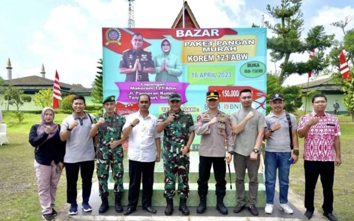 Bazar pasar murah Korem 121/Abw