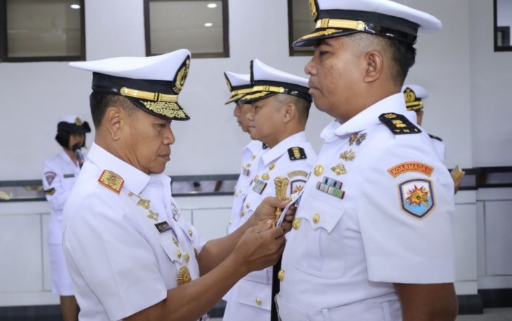 Pangkoarmada III Laksda TNI Agus Hariadi saat sertijab PJU Koarmada III, Selasa (2/5)