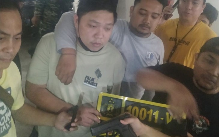 Penangkapan David Yulianto di apartemen kawasan BSD Serpong, Tangsel, Jum'at (5/5)