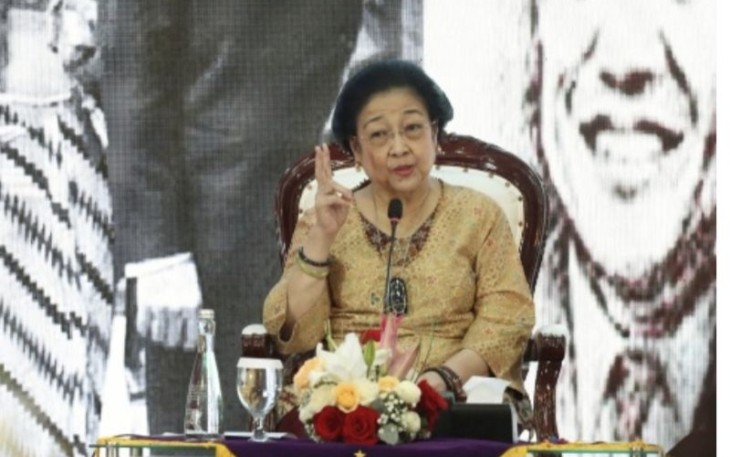 Megawati Soekarnoputri memberikan keterangan pers di gedung Lemhanas RI Jakarta, Sabtu (20/5)