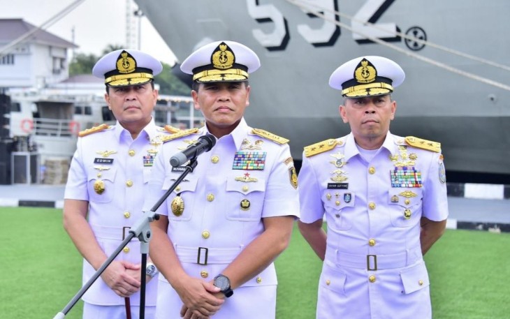 Kasal Laksamana TNI Muhammad Ali saat memberikan keterangan pers di Kolinlamil Jakarta 