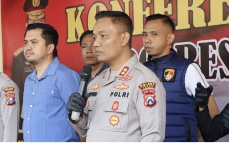 Kapolres Tuban AKBP Suryono saat memberikan keterangan pers 