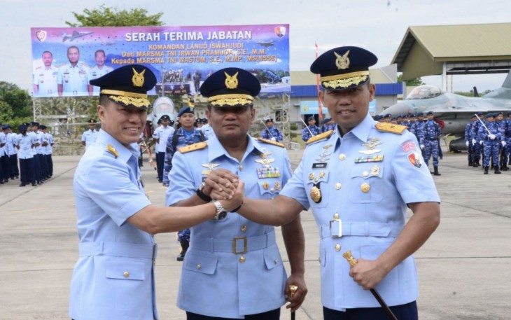 Foto bersama Danlanud Iswahjudi Marsma TNI Wastum