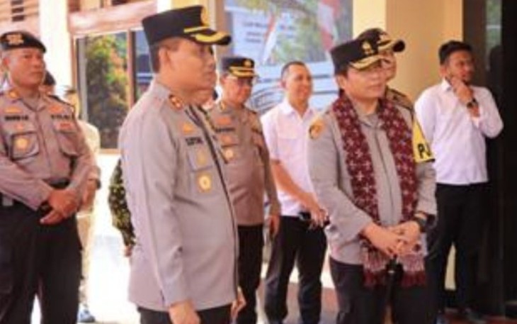 Kapolres Tuban AKBP Suryono saat mendampingi kunjungan Kapolda Jatim Irjen Pol Dr. Toni Harmanto, Senin (4/9) 