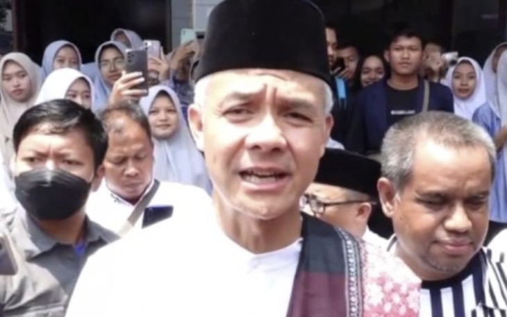 Ganjar Pranowo saat memberikan keterangan pers di Ponpes Darussalam Ciamis, Senin (9/10)