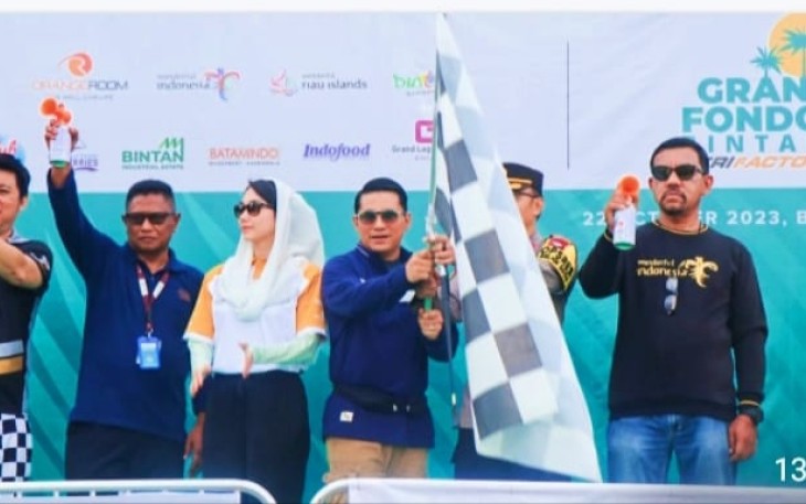 Wakil Bupati Bintan Lepas Pembalap Sepeda Gran Fondo Bintan 2023 