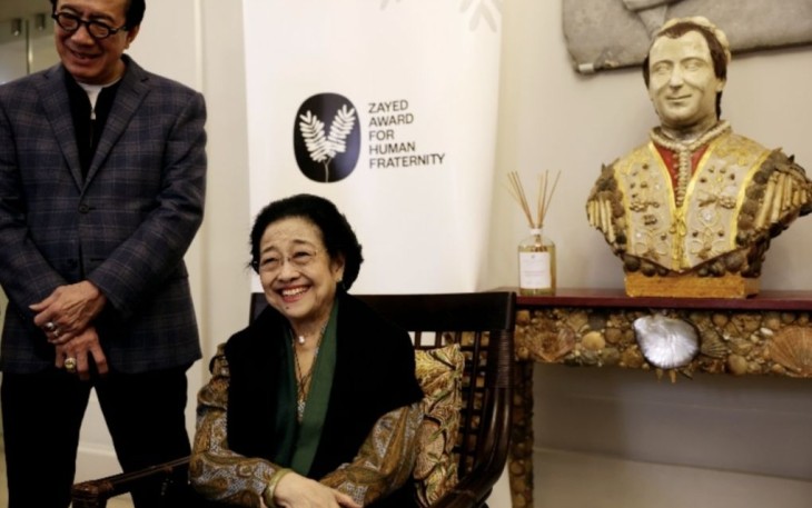 Presiden Kelima RI sekaligus Ketua Umum DPP PDI Perjuangan (PDIP), Prof. Dr. (HC) Megawati Soekarnoputri saat rapat juri Zayed Award untuk Persaudaraan Manusia di Hotel de Russie, Roma, Italia, Selasa (19/12/2023)