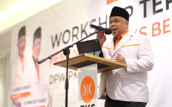 Ketua PKS Jatim Irwan Setiawan