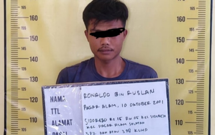 Tersangka saat diamankan