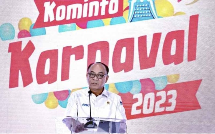 Menkominfo Budi Arie Setiadi saat memberikan sambutan kunci dalam Seminar Tematik HUT Kominfo Menggapai Puncak Bersama” yang berlangsung hibrida dari Lapangan Anantakupa Kantor Kementerian Kominfo, Jakarta Pusat, Senin (11/09/2023).