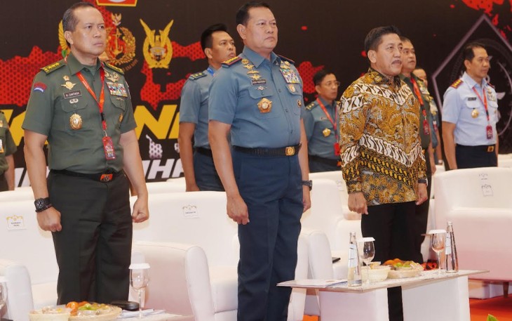 Panglima TNI Laksamana TNI Yudo Margono, S.E., M.M. saat menjadi Keynote Speaker pada Seminar Nasional dengan tema “Mempertahankan Negara Kesatuan Republik Indonesia, Tinjauan Strategi Pertahanan Nusantara," di Hotel Borobudur, Jakarta Pusat, Rabu (20/9/2023).