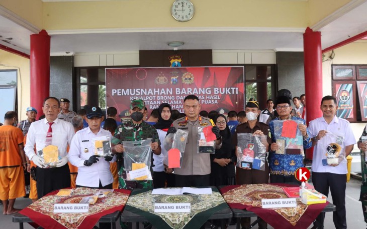 Polres Blitar Rilis Kasus Tindak Pidana dan Pelanggaran Lalu Lintas 
