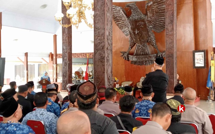 Bupati Blitar Rini Syarifah Berikan Sambutan Pengarahan pada Rakor Pengamanan Pengesahan Warga Baru PSHT dan PSHW (Foto : Faisal NR / Klikwarta.com)