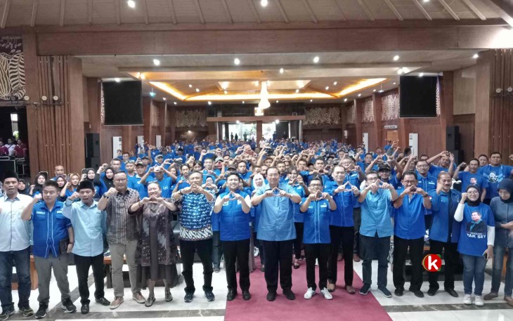 Temu Kader Partai Demokrat se- Jawa Timur bersama Ketua Majelis Tinggi Partai DPP Partai Demokrat Susilo Bambang Yudhoyono di Kabupaten Blitar (Foto : Faisal NR / Klikwarta.com)