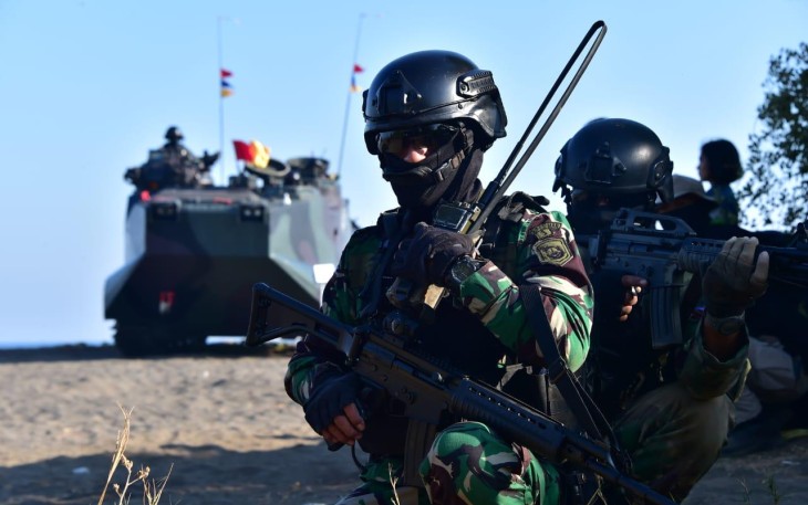 Pasukan Gabungan SGS saat mendarat dan berhasil Kuasai Pantai Banongan