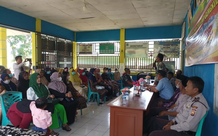 Kanit Binmas Polsek Lebong Utara Hadiri Reses Anggota DPRD Provinsi Moch Gustiadi