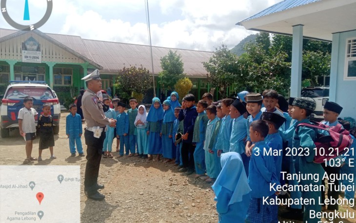 Tanamkan Tertib Berlalulintas Sejak Dini, Satlantas Polres Lebong Kunjungi SDN 16 