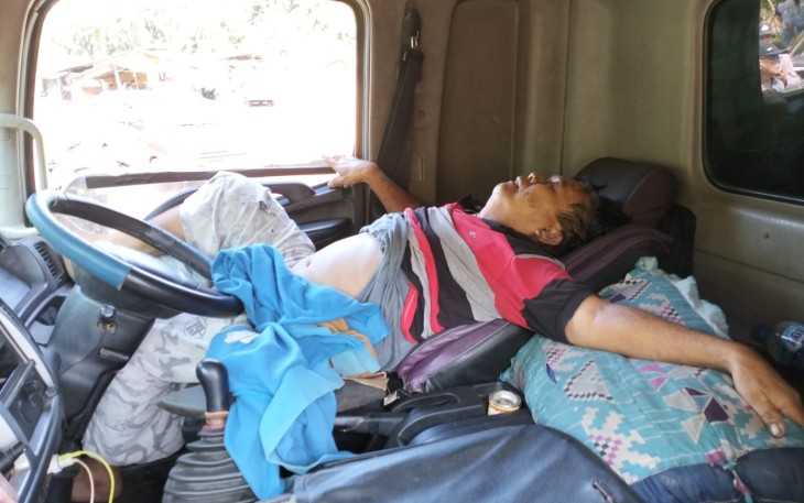 Sopir Ekspedisi Meninggal Dunia Didalam Mobil yang Terparkir di Seluma