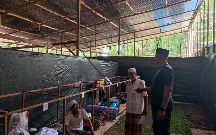 Polres Bengkulu Selatan Pantau Giat Pengecekan Kesehatan Peserta Suluk di Desa Talang Padang 