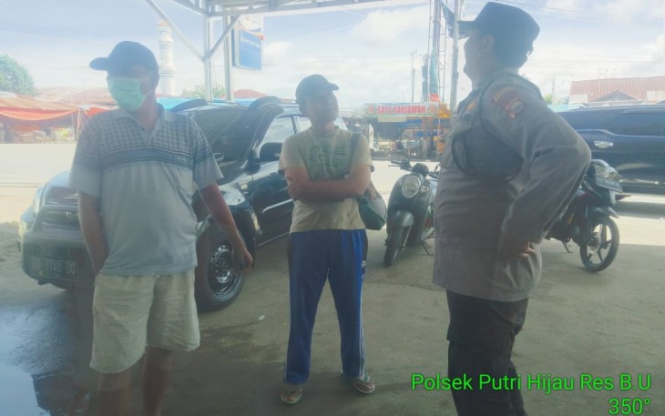 Menjaga Situasi Kamtibmas yang Aman, Personel Polsek Putri Hijau Patroli Dialogis dan Sambangi Warga 