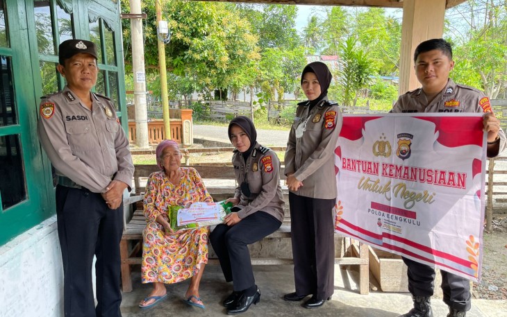Lagi, Polres Kaur Selurkan Bansos ke Warga di Dua Desa 