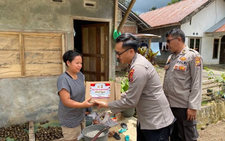 Polres Rejang Lebong Kembali Distribusikan Bantuan Kemanusiaan Untuk Negeri di 6 Lokasi