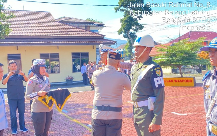Apel Gelar Pasukan Operasi Ketupat Nala tahun 2023, Polres Rejang Lebong Siapkan 6 Pos Pengamanan dan Pelayanan di Jalur Mudik Lebaran 