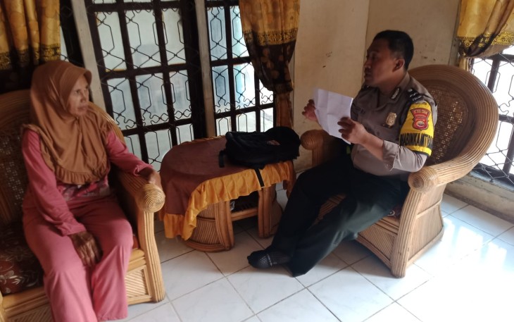 Bhabinkamtibmas Polsek Sindang Kelingi Sambangi Warga Binaannya