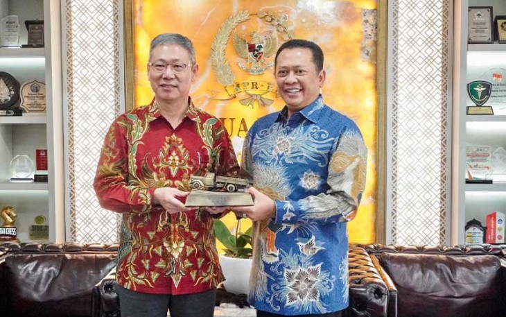 Bamsoet saat menerima jajaran FAW Group dan FAW Jiefang Automotive Co., Ltd, di Jakarta, Rabu (6/12/23).