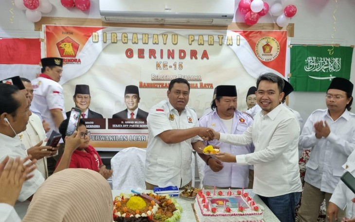 DPLN Gerindra Arab Saudi saat Tasyakuran HUT Bersama PMI di Arab Saudi dan sekitarnya.