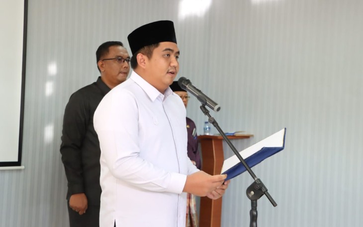 Bupati Bintan Roby Kurniawan  