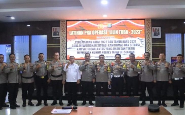 Dalam rangka pengamanan maksimal perayaan Natal dan Tahun Baru (Nataru), Polres Tapanuli Selatan (Tapsel) menggelar Lat Pra Ops Lilin Toba 2023, Kamis (21/12/2023) pagi.