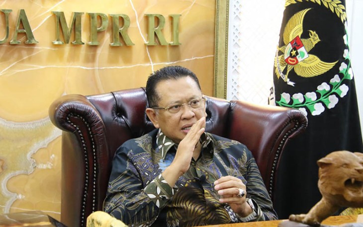 Bamsoet dalam sambutan virtual Malam Penganugerahan TOP CEO Indonesia 2023, di Bali, Jumat malam (1/12/23).