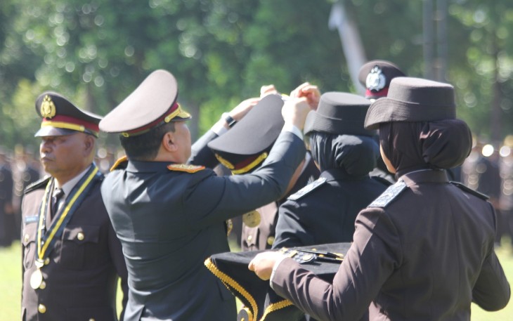 Wakalemdiklat Polri Irjen Pol Dr. Eko Budi Sampurno, M.Si secara resmi menutup Pendidikan Alih Golongan (PAG) dari bintara ke perwira Polri gelombang II tahun 2023, dan melantik 1.290 lulusan PAG menjadi perwira Polri yang terdiri dari 1.245 polisi laki-laki dan 45 polisi wanita, pada upacara penutupan pendidikan dan pelantikan perwira, Kamis (14/12/2023)