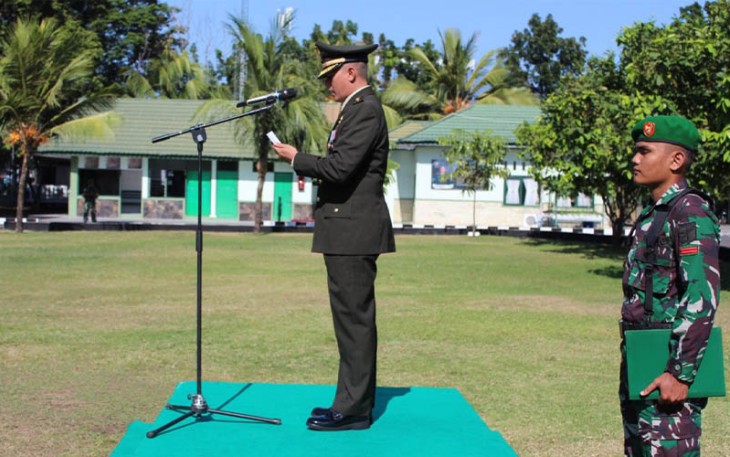 Kasdim 1310/Bitung saat bacakan amanat Panglima TNI