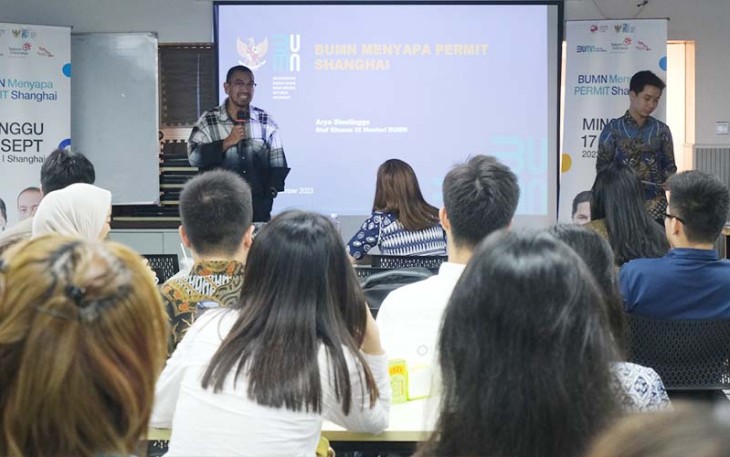 Staf Khusus III Menteri BUMN, Arya Sinulingga, dalam acara BUMN Menyapa PERMIT Shanghai di Gangtai Plaza, Shanghai, China