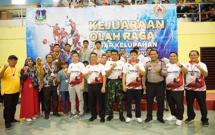 Foto Bersama usai acara