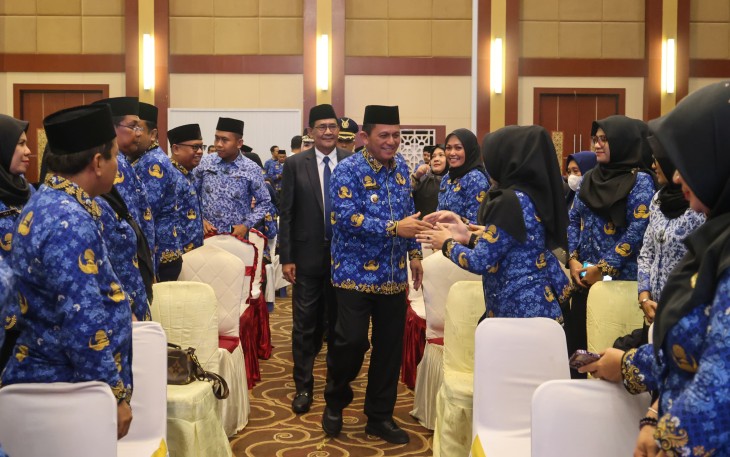 Gubernur Ansar Pesan ASN Harus Mampu Menjawab Perubahan Zaman