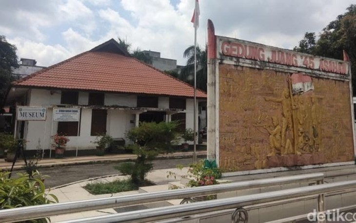 Wisata Lihat Koleksi Museum Gedung Juang 45 di Asahan