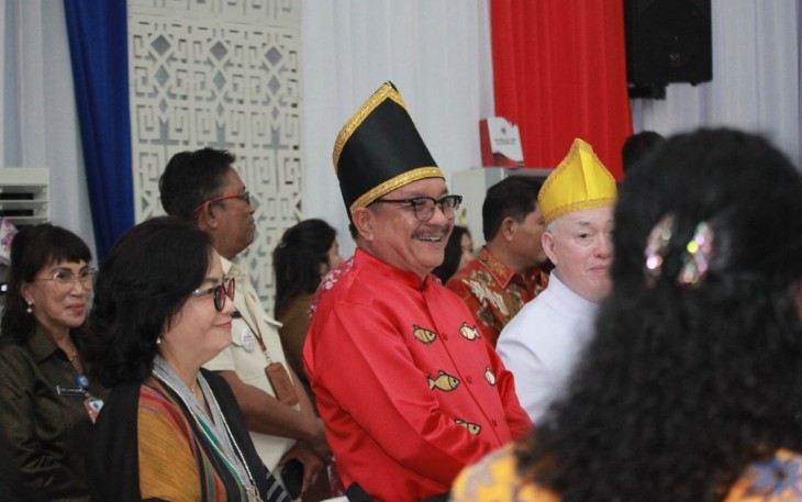 Wali Kota Maurits Mantiri saat menghadiri rapat paripurna istimewa memperingati HUT Kabupaten Kepulauan Sangihe