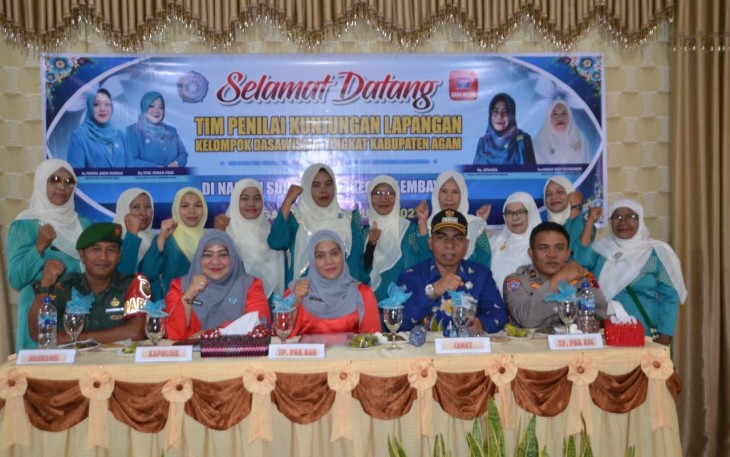  TP.PKK Agam menilai dua Nagari dari enam nominasi lomba Ketua Kelompok Dasawisma tahun 2023.