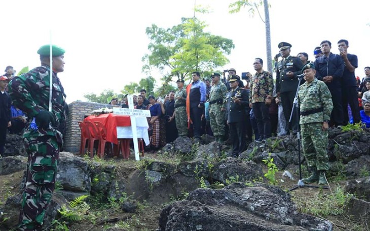 Upacara pemakaman Serka Anumerta Roybertus Simbolon