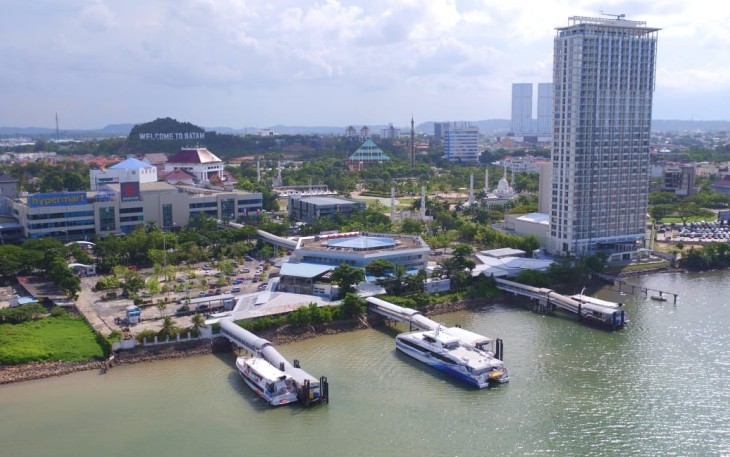  Pelabuhan Internasional Batam Center